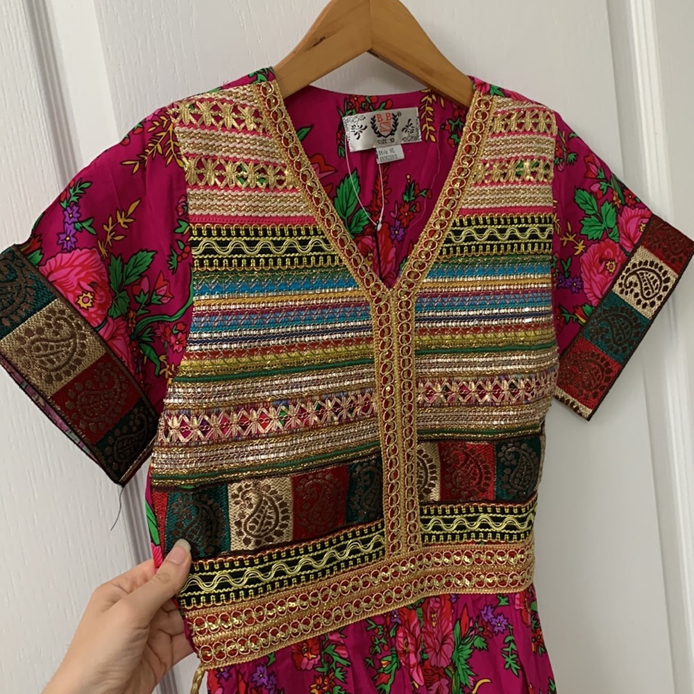 Colorful Floral Arab Traditional Embroidered Dress